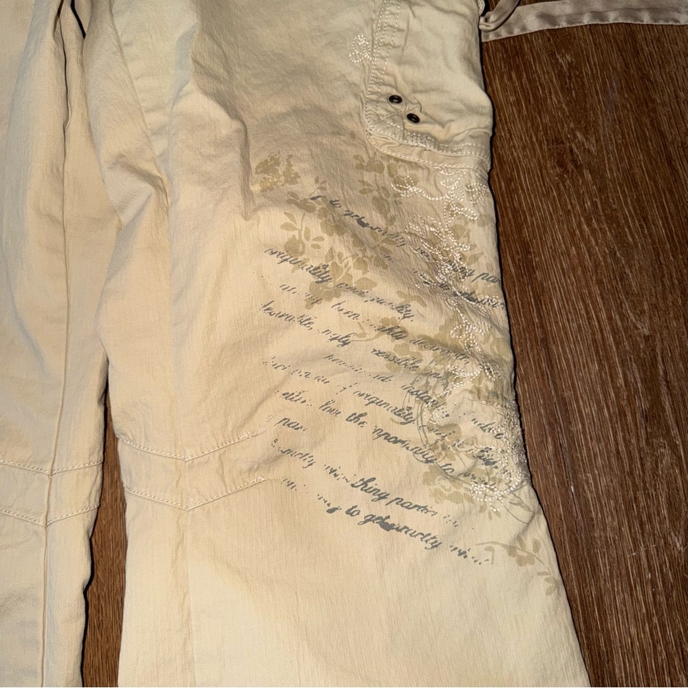 White House Black Market Embroidered Beige Cargo Pants with Side Ties Size 8 - Picture 4 of 5